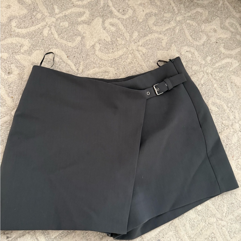 Zara Black Skorts Sleek Tailored Fit